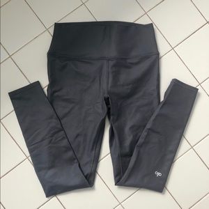Alo Grey Full Length Leggings Size Large